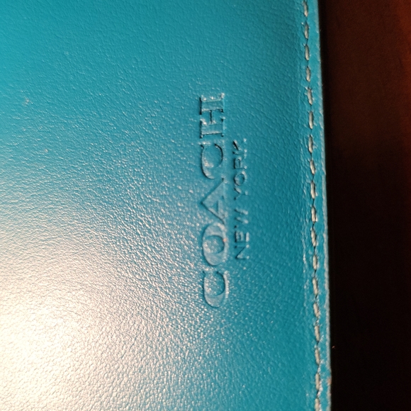 Coach Card Case - Picture 5 of 9